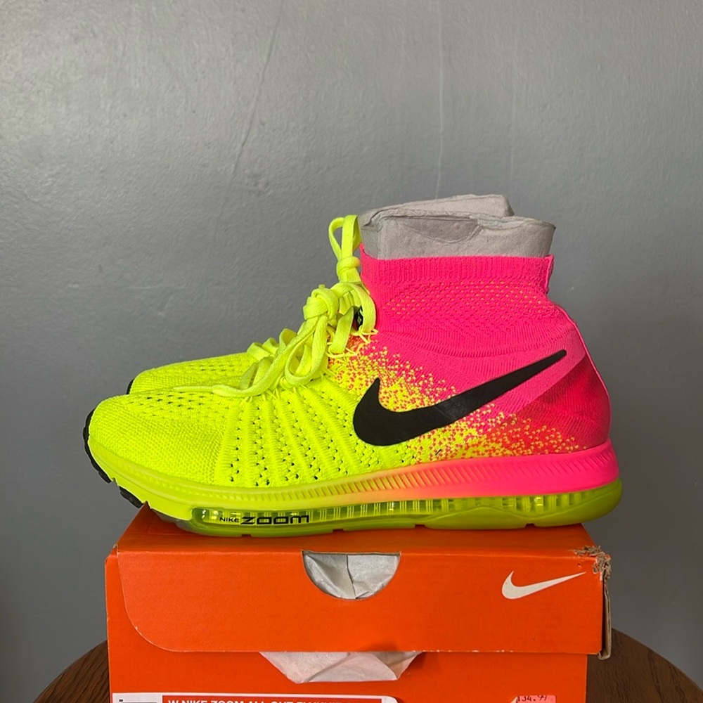 Wmns Nike Zoom All Out Flyknit OC